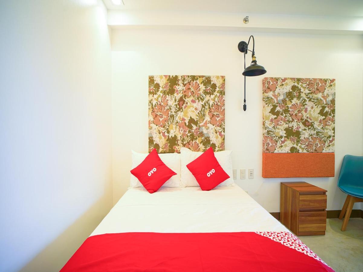 Capital O Oyo 785 The Greenhive Hotel Ibaan Exteriér fotografie