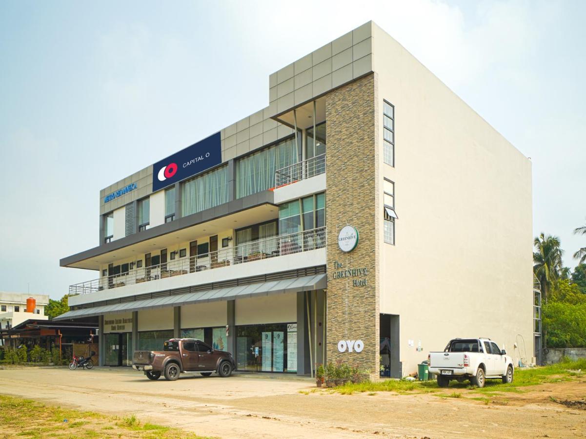 Capital O Oyo 785 The Greenhive Hotel Ibaan Exteriér fotografie